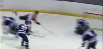 Un magnifique but dans le championnat universitaire canadien