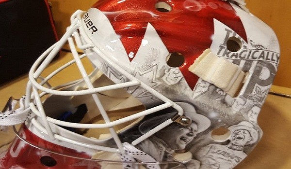 Près de 30'000 $ pour le masque de Braden Holtby