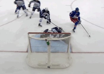 Un bien joli but de Pavel Buchnevich