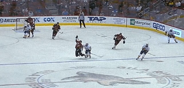 Oliver Ekman-Larsson amendé pour une grossière simulation face à Kevin Fiala