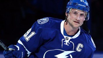 4 à 6 mois d'absence pour Steven Stamkos