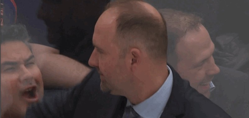 Peter DeBoer était quelque peu tendu lors du match de cette nuit