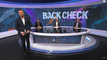 Toujours aussi risqué d'arbitrer un match de hockey