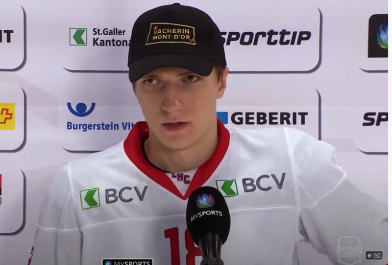 Quel assist d'Elias Pettersson !