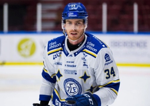 Familles divisées pour un mariage sur le thème du hockey