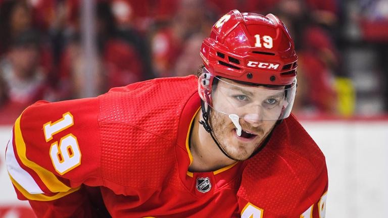 Troy Stecher prolonge avec les Canucks