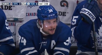 Un rare "combat" pour Alex Ovechkin