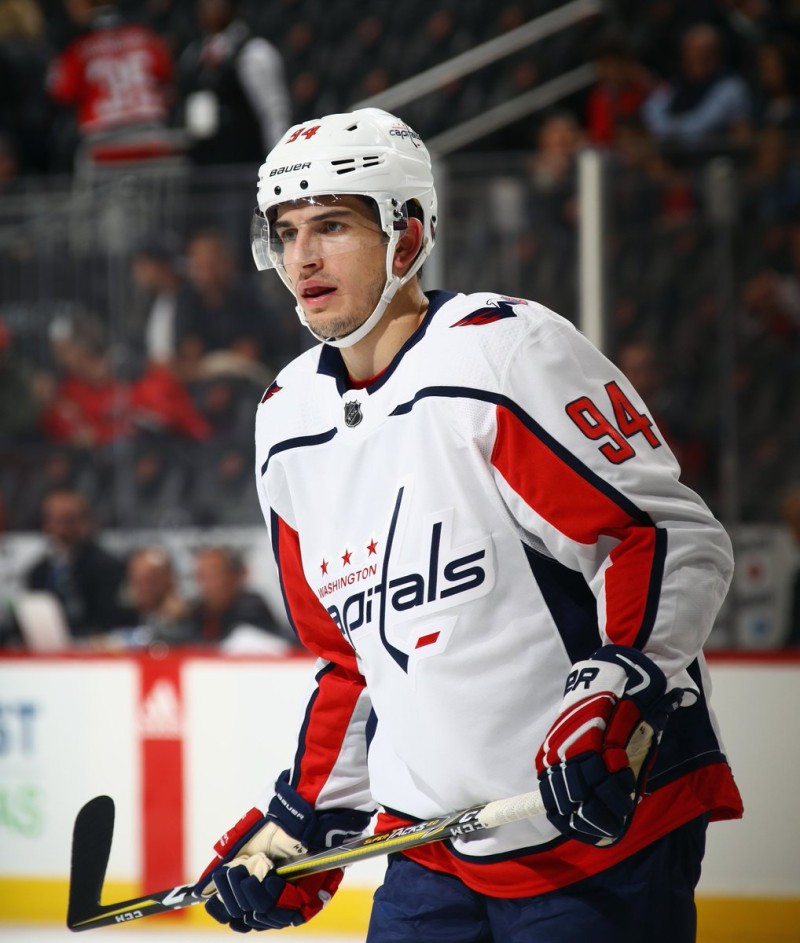 Damien Riat patinera aux côtés d'Alex Ovechkin et Nicklas Bäckström