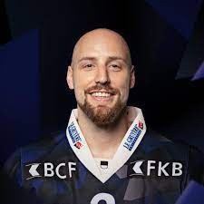 Ouverture d'une procédure ordinaire contre David McIntyre du EV Zoug