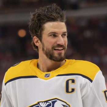 Roman Josi honoré par le magazine Forbes
