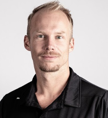 Jens Nielsen assistera Rikard Franzén
