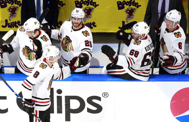 Dominik Kubalik signe un nouveau record de NHL