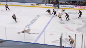 Filip Forsberg n'empêchera pas ce hors-jeu malgré une valeureuse tentative