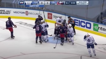A voir : Toronto efface un déficit de trois buts dans les quatre dernières minutes du match