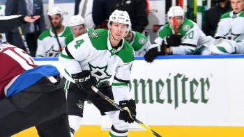 Plus de points en play-offs avant l'âge de 22 ans pour un défenseur