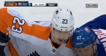 Le joli geste des deux équipes pour le retour au jeu d'Oskar Lindblom
