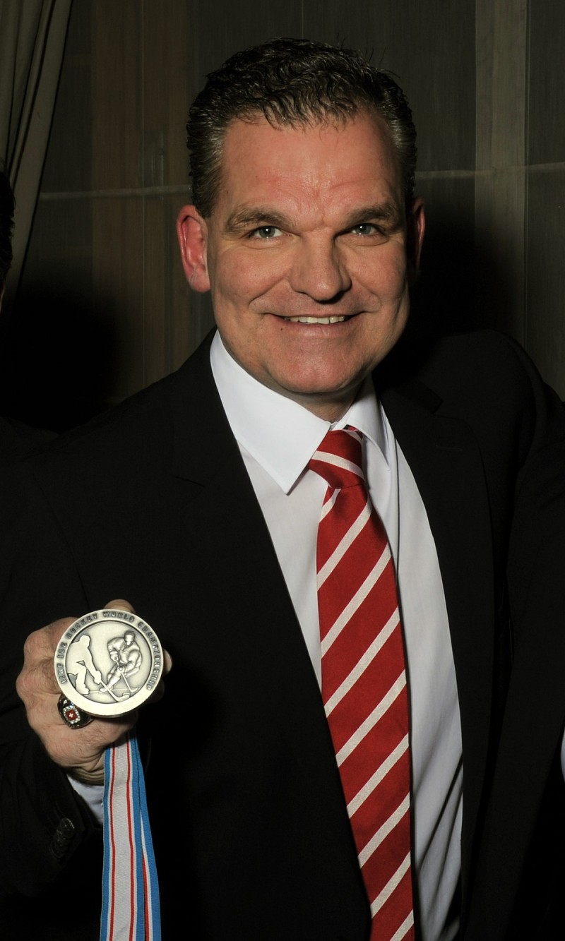 Sean Simpson reprendra l'équipe de Hongrie