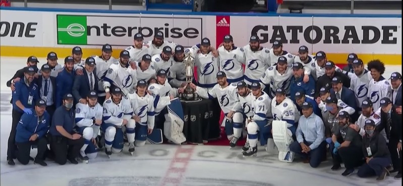 A voir : le Lightning reçoit le Trophée Prince de Galles