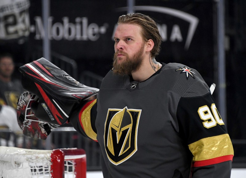 De nouveaux contrats pour les gardiens Robin Lehner et Brian Elliott