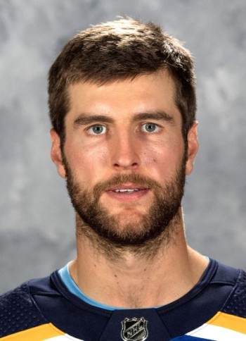 Alex Pietrangelo signe pour 7 ans à Las Vegas, Nate Schmidt s'en va