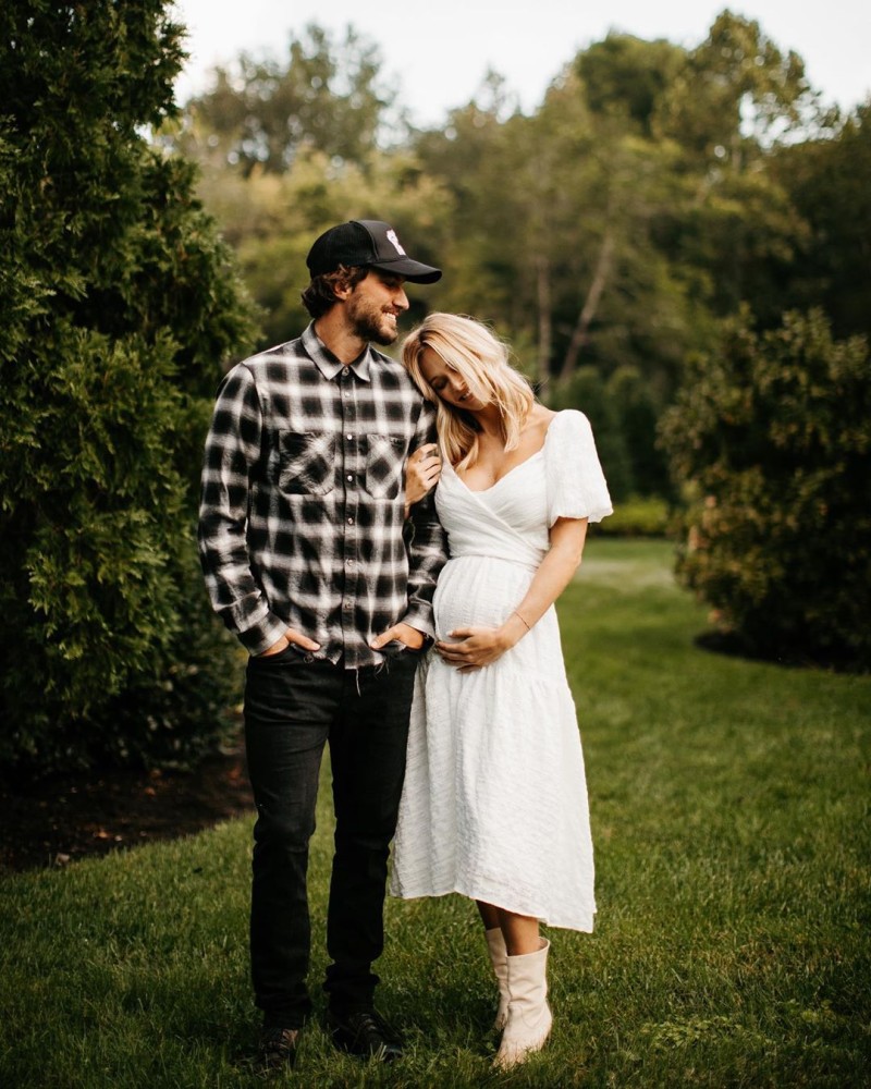 Petits instants de bonheur de la future famille Josi