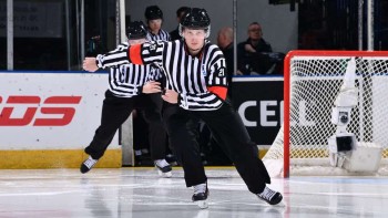 Les officiels du Mondial junior seront tous des Canadiens