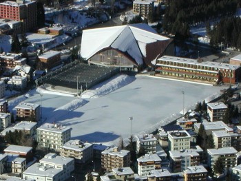 Les fans de Davos pourront suivre les matchs de leur équipe depuis... leur voiture