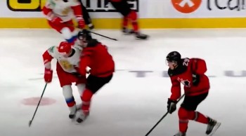 Longue absence pour Kirby Dach, une opportunité pour Philipp Kurashev et Pius Suter