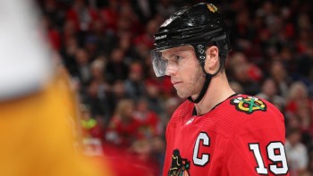 Jonathan Toews s'exprime sur ses soucis de santé