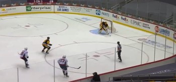 Le plus bel assist de la soirée est venu... d'un gardien