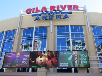 San Jose jouera bien ses premiers matchs à domicile en Arizona