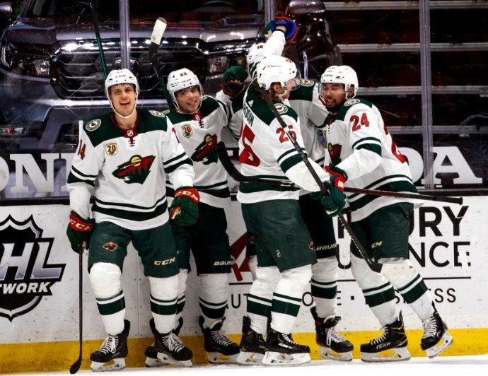 Deuxième partie de soirée parfaite pour les Suisses de NHL, Kevin Fiala en feu