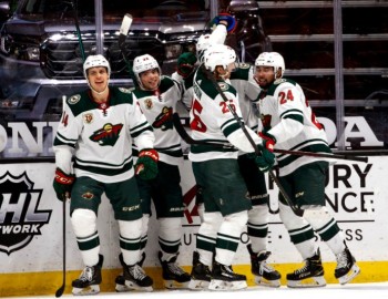 Deuxième partie de soirée parfaite pour les Suisses de NHL, Kevin Fiala en feu