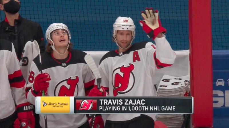 Une foule de félicitations pour le 1'000e match en NHL de Travis Zajac