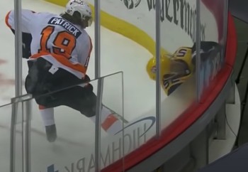 Deux vilains gestes du côté de la NHL
