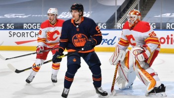 Gaëtan Haas seul Suisse de NHL victorieux, Timo Meier blessé