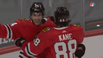 Et Pius Suter atteint les huit buts avec les Blackhawks