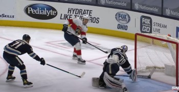Trois arrêts identiques et grandioses cette nuit en NHL