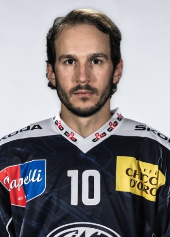 Brian Flynn blessé lors du match face à Lugano