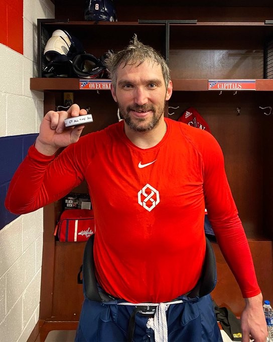 Alex Ovechkin passe la barre des 1'300 points en NHL