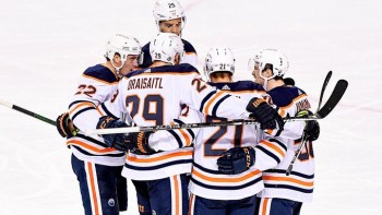 Les Oilers l'emportent facilement face aux Flames