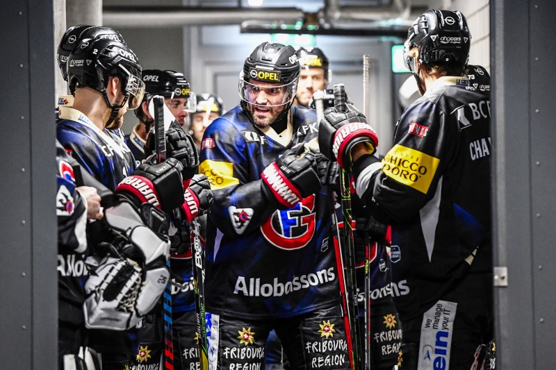Philippe Furrer continuera l'aventure avec Fribourg
