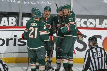 Une 10e victoire consécutive à domicile pour le Wild