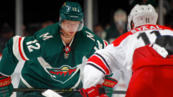 Les frères Jordan et Eric Staal ont chacun dépassé la barre des 1'000 matchs en NHL