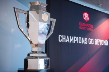 La dernière place suisse en Champions Hockey League se jouera entre Genève et Zurich