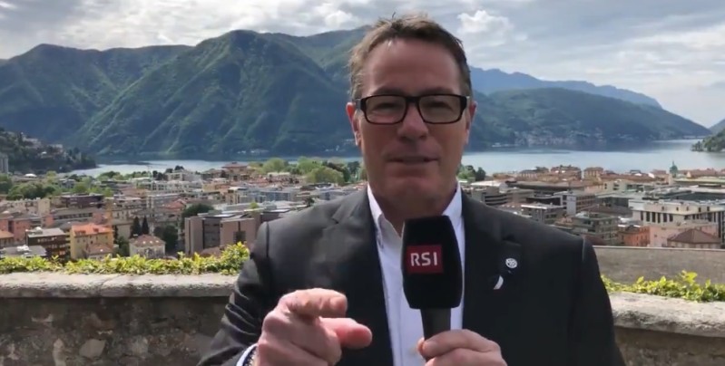 Apprendre l'italien fait-il partie des obligations du nouveau contrat de Chris McSorley ?