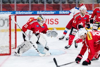 Patrick Fischer se sépare de 6 joueurs