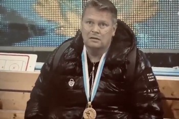 L'histoire folle du coach champion de Finlande encore aux soins intensifs il y a deux mois à cause du covid