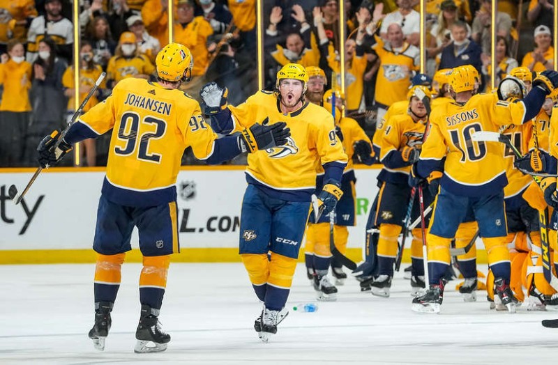 Les Predators égalisent face aux Hurricanes en deuxième prolongation, les Capitals et les Blues éliminés