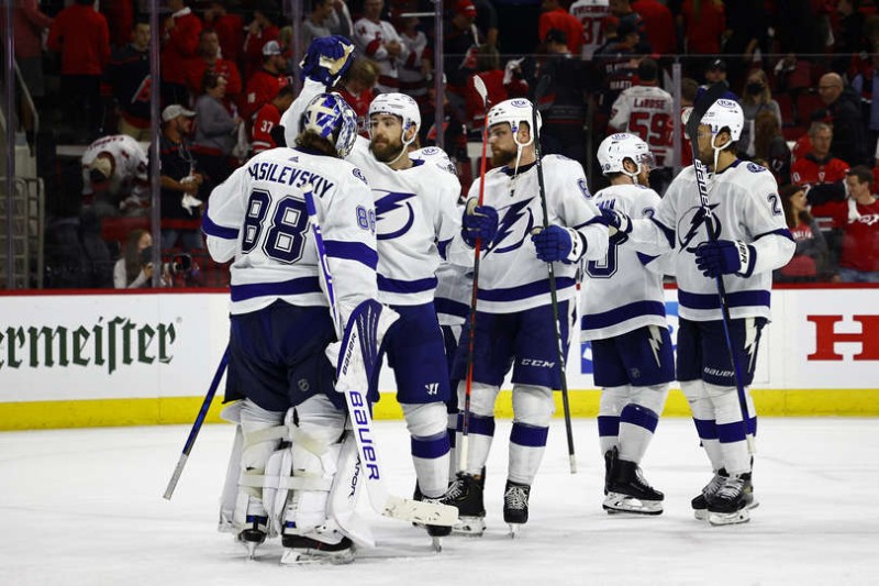 Le Lightning bat une seconde fois les Hurricanes